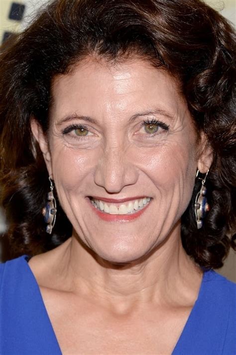 amy aquino net worth.